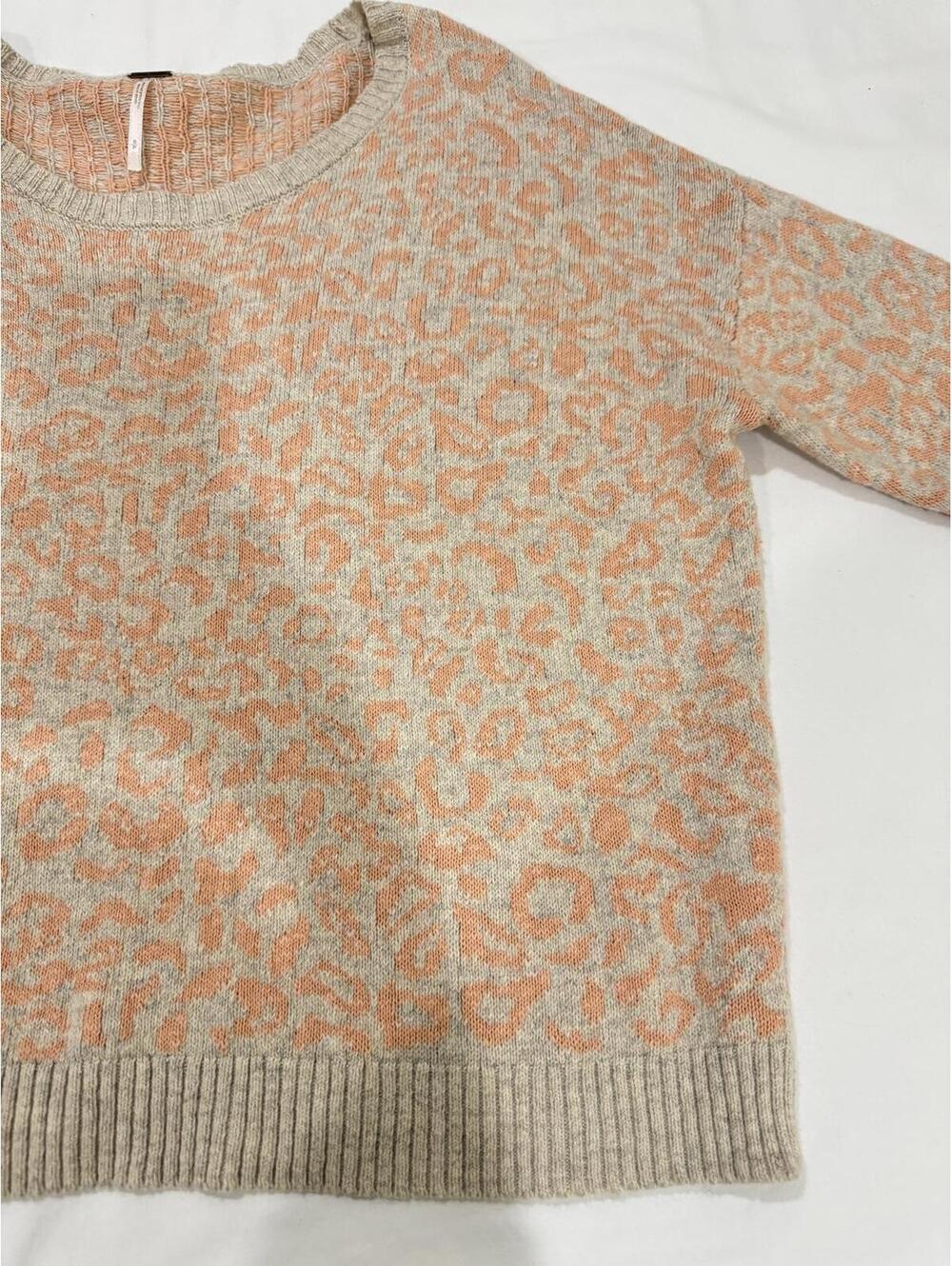 Free People Beige Peach Animal Print Boat Neck Alpaca Blend Sweater- Size Small - Picture 5 of 9